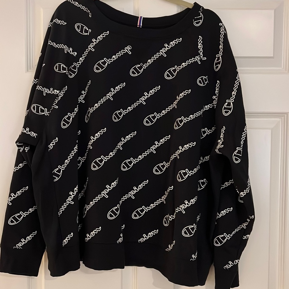 Champion Sweatshirt, Slightly Cropped Shorter Length